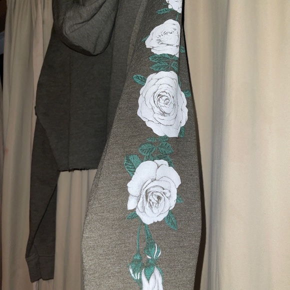 Phora half crop sweater - Picture 2 of 3